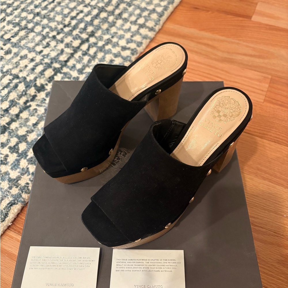 Vince Black and Tan Mules with Square Toe and Textured Upper